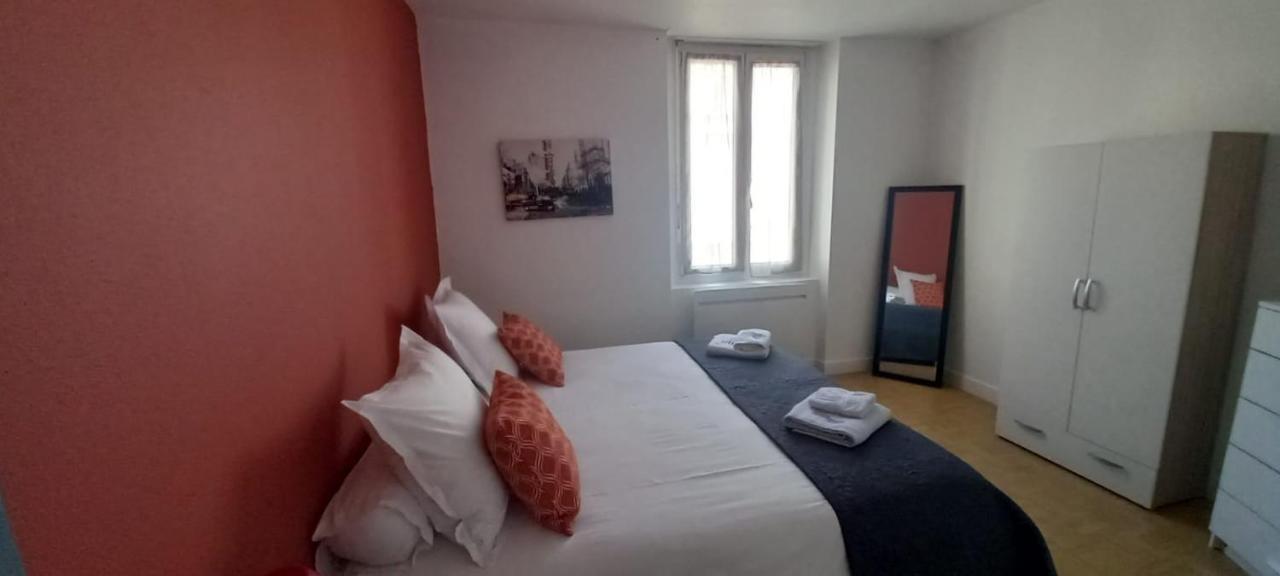 Joli Appartement Climatise ペリグー エクステリア 写真